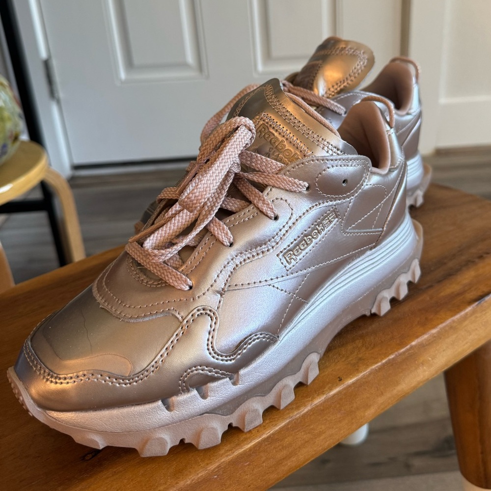 Reebok x Cardi B metallic classic sneakers, size 8